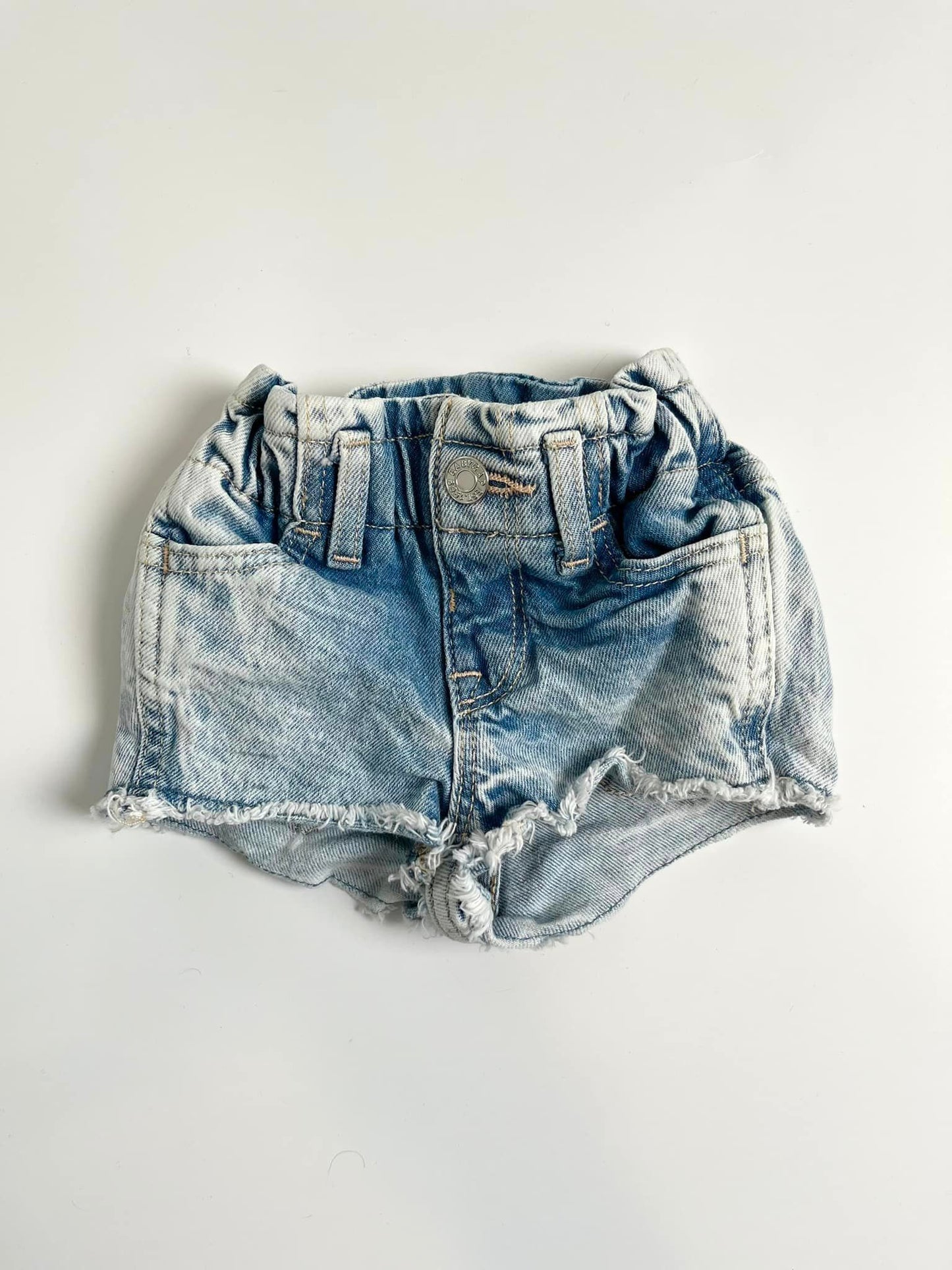 Baby Gap Shorts 0-3m