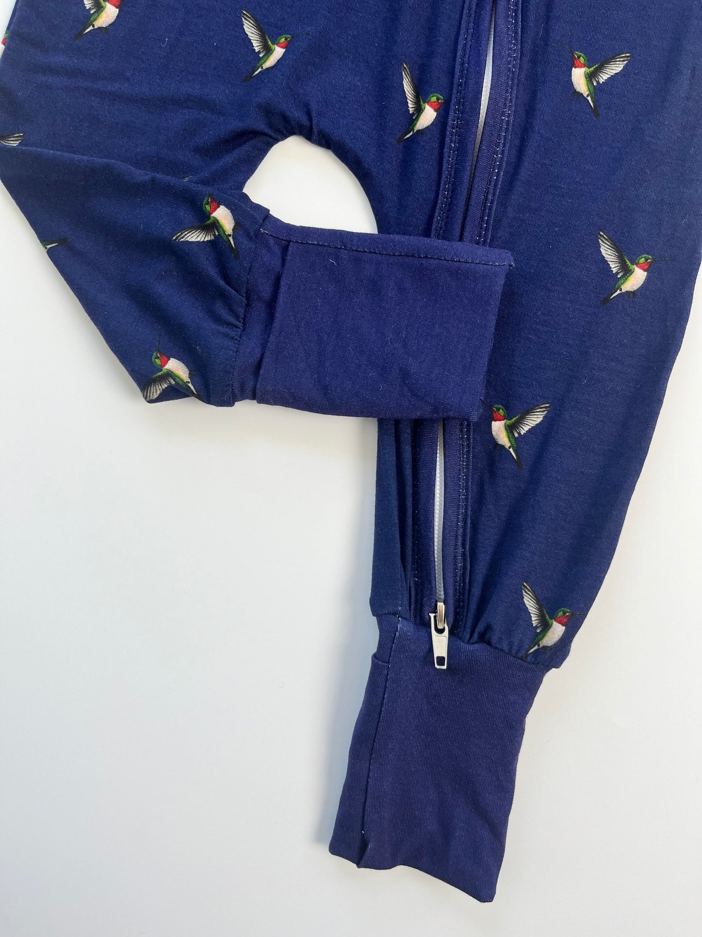 Hello Hummingbird Zippy - Old Style Zipper Cover