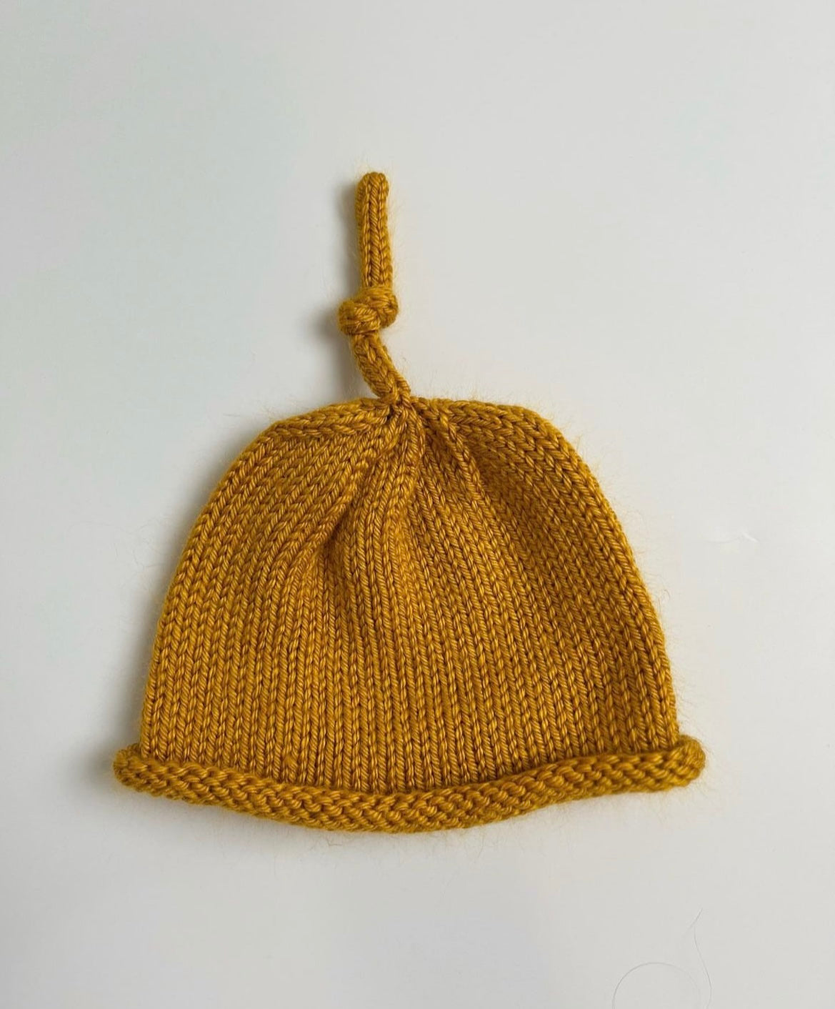 Handknit Mustard Hat 3-6m