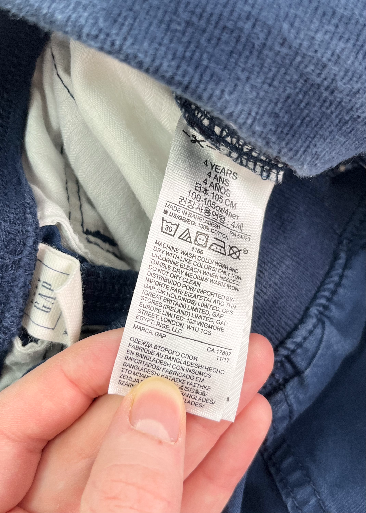Gap Navy Cargo Shorts 4T