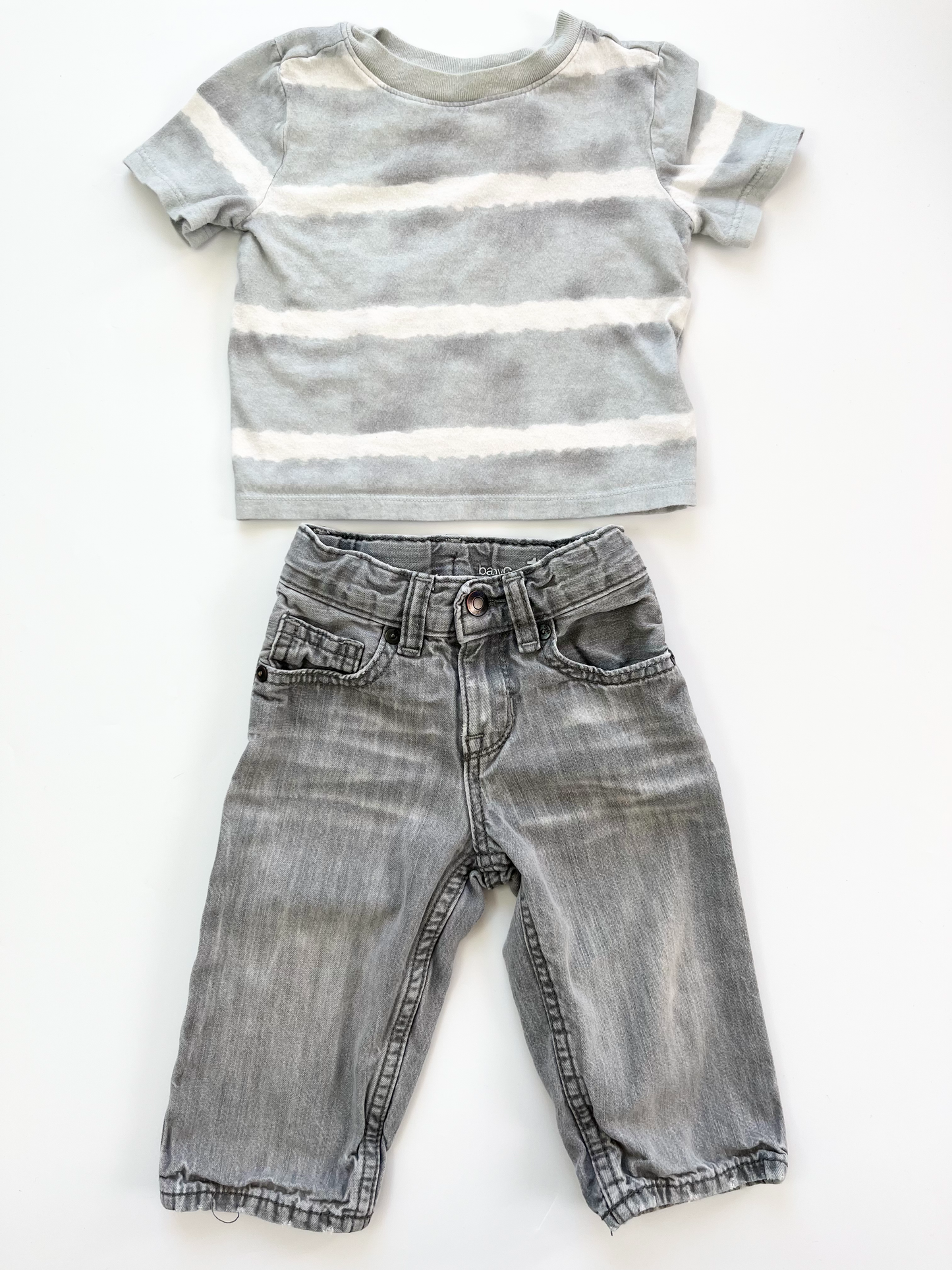 Old Navy T-Shirt & Gap Jeans 12-18m
