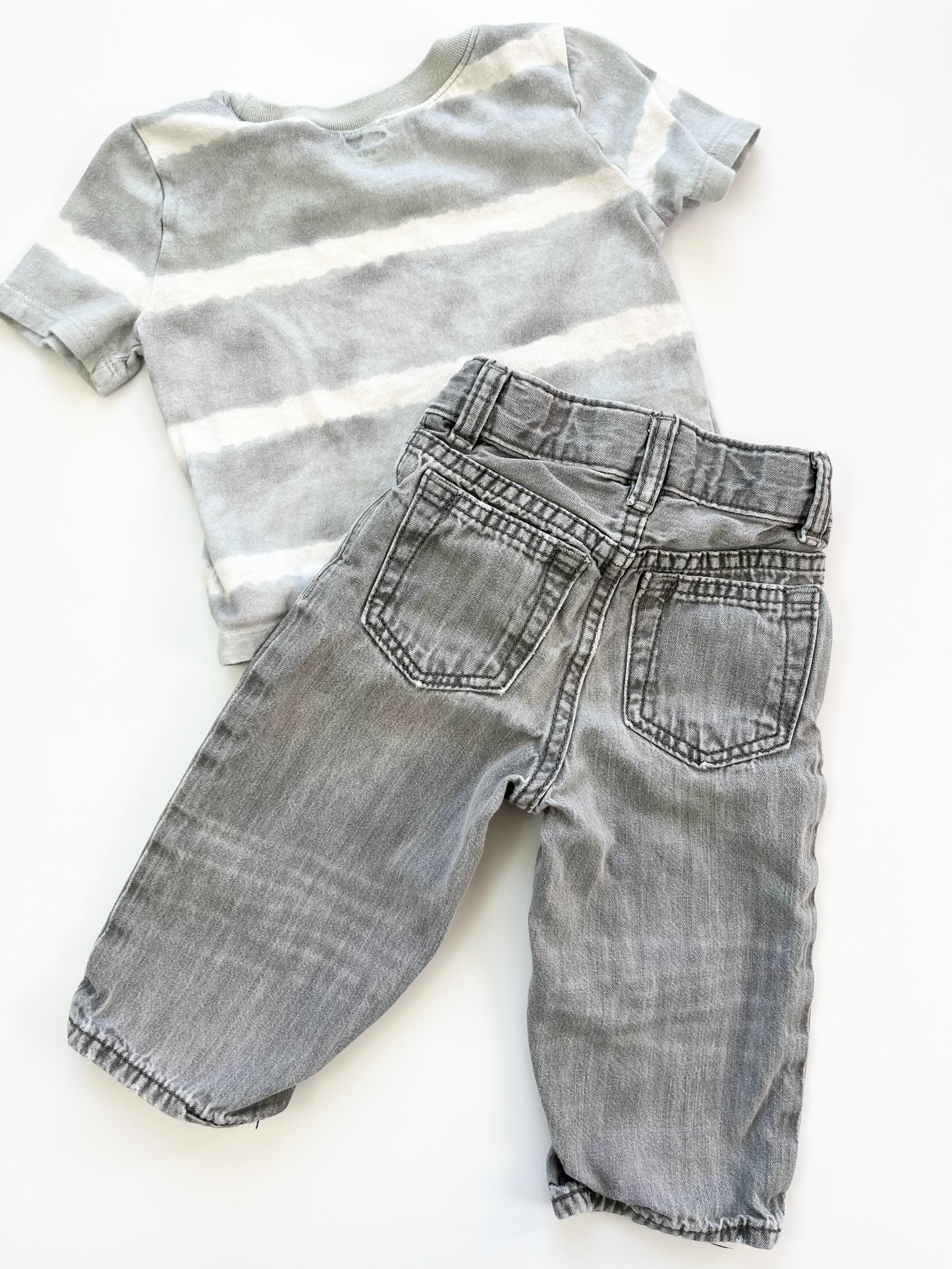 Old Navy T-Shirt & Gap Jeans 12-18m