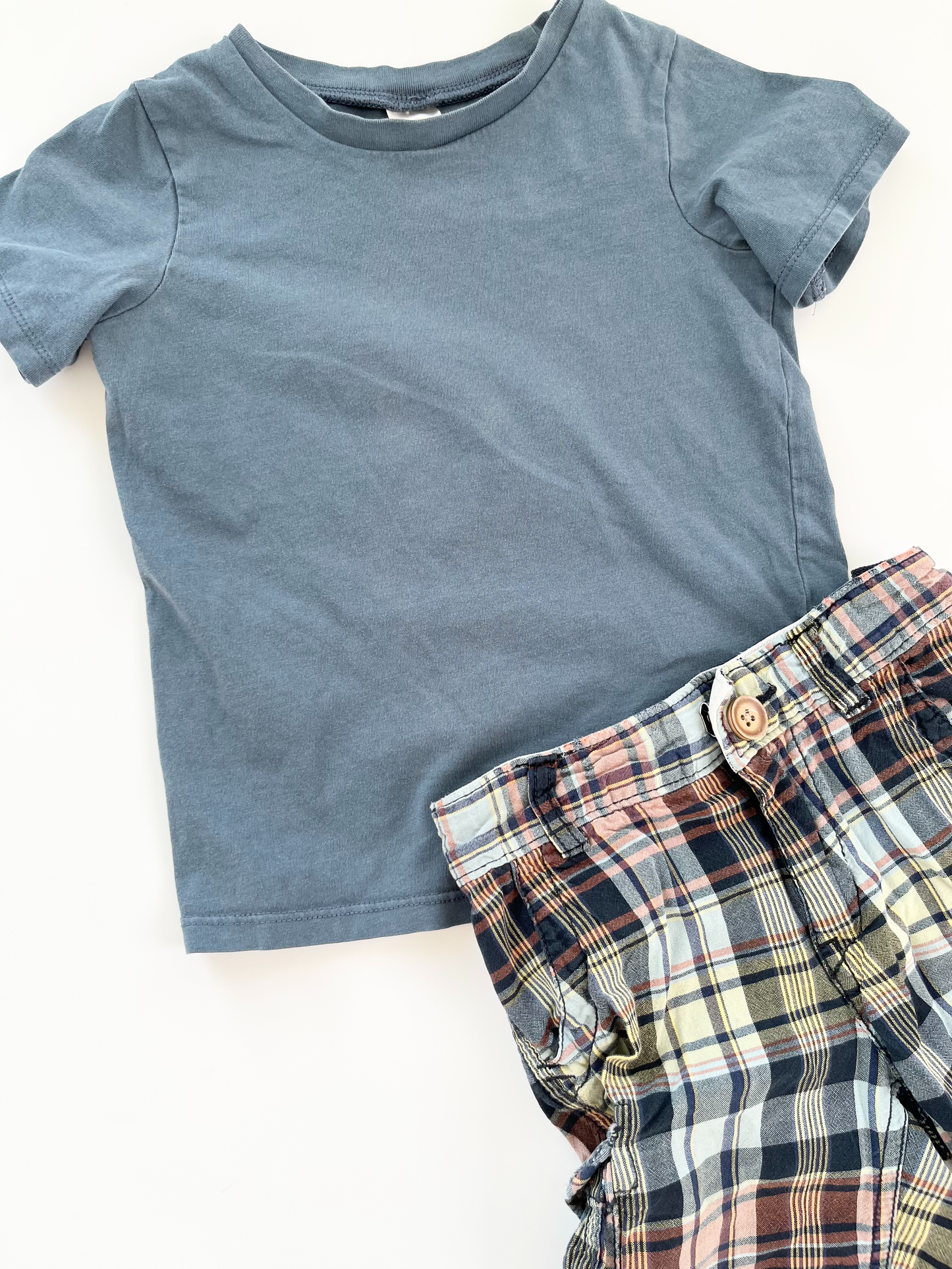 H&M T-Shirt / Gap Shorts 3T