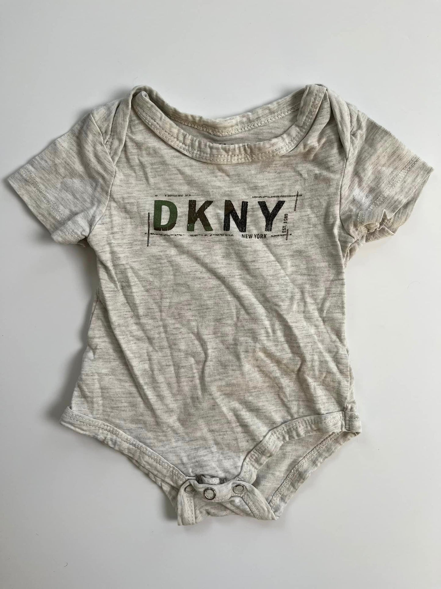DKNY Onesie 0-6m