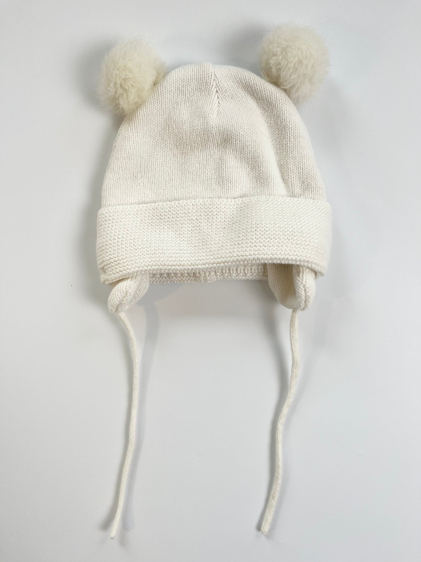 H&M Pom Pom Toque 6-12m