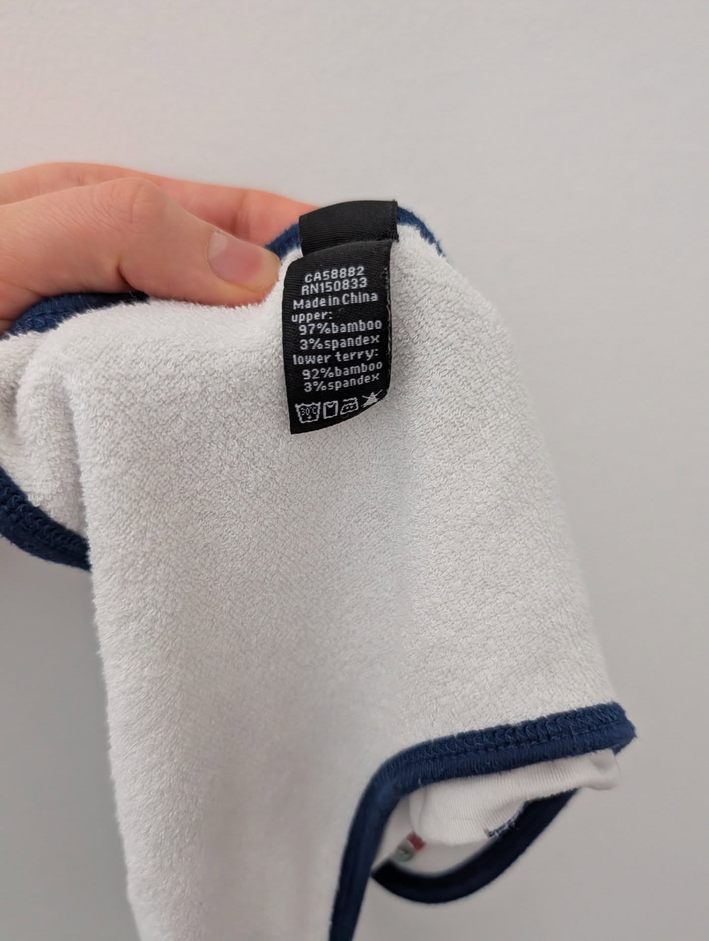 KYTE Baby Bamboo Bib in Fontier