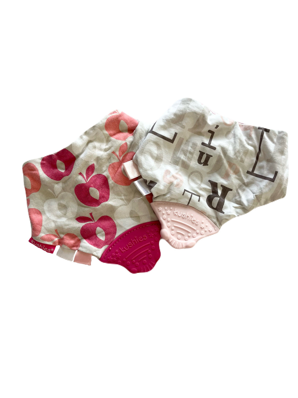 Kushies Chewbibs (2) Apple & Letter Prints