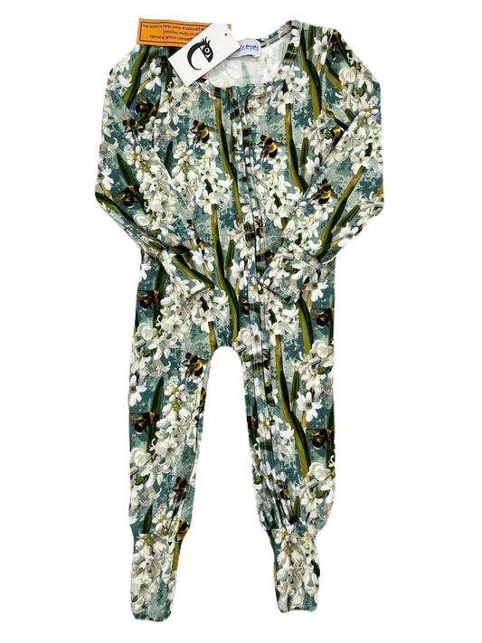 Hyacinth Bees Zippy - Old Style Sizing