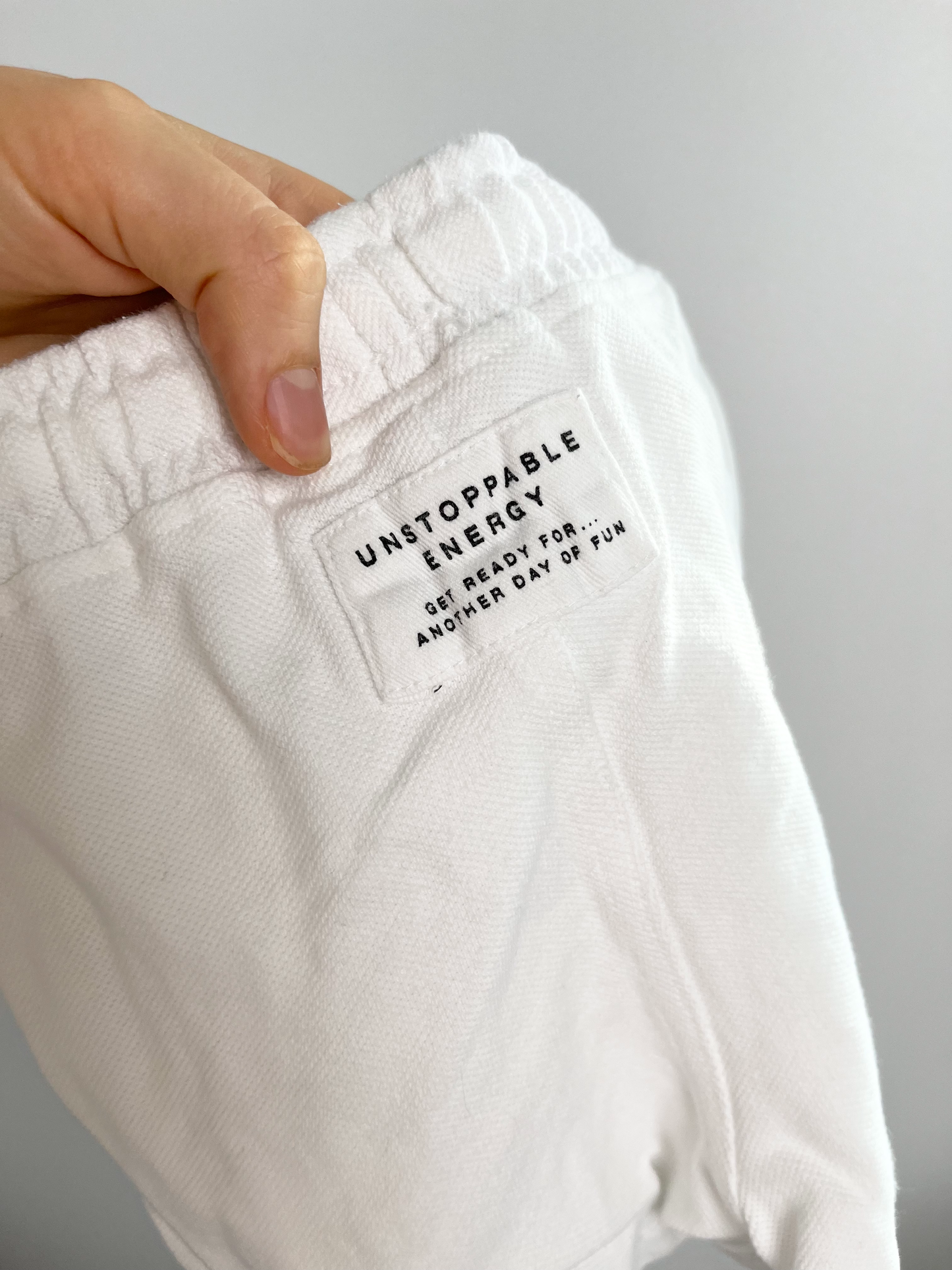 ZARA White Shorts 3T