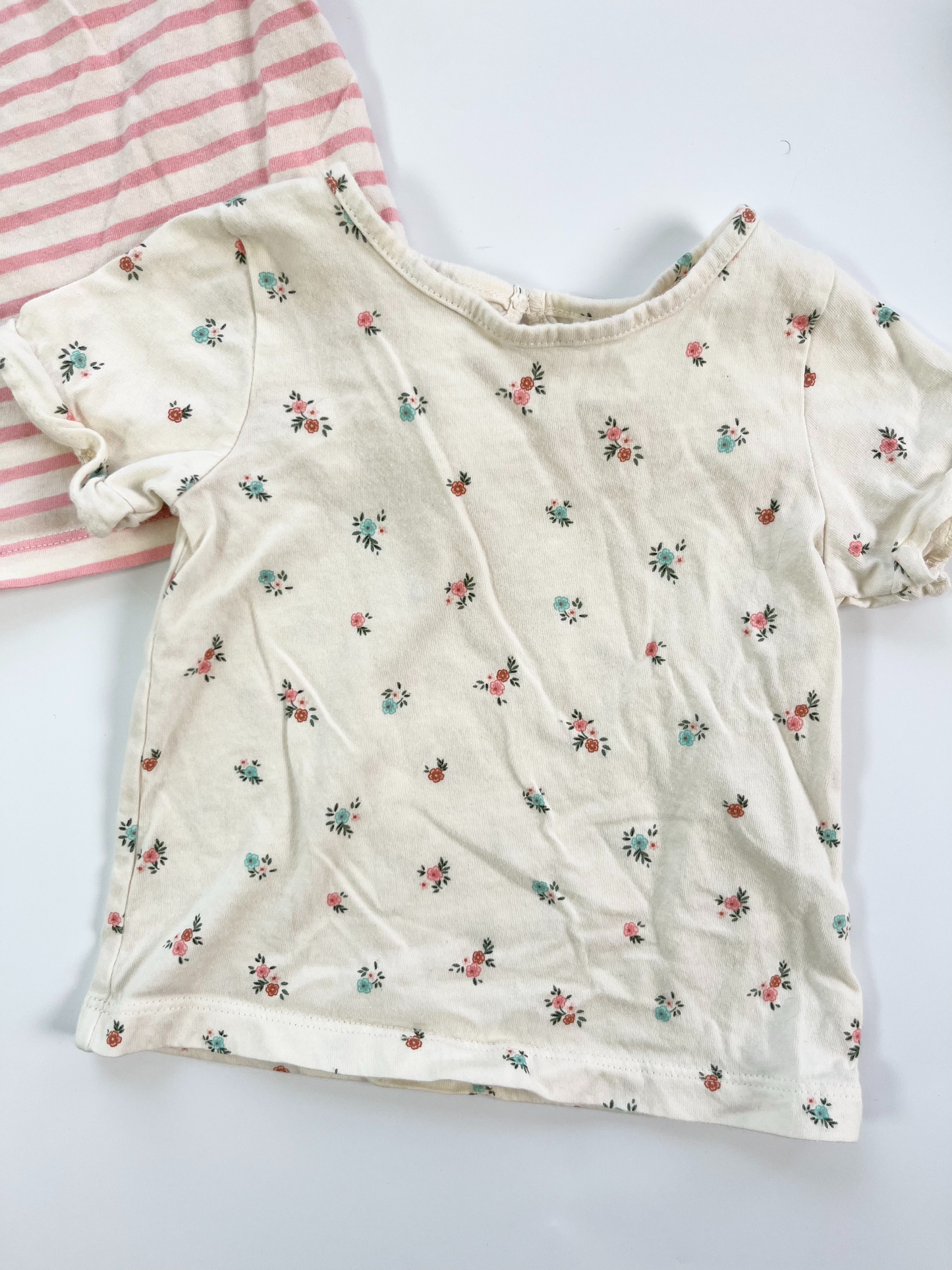 H&M T-Shirts x2 6-12m