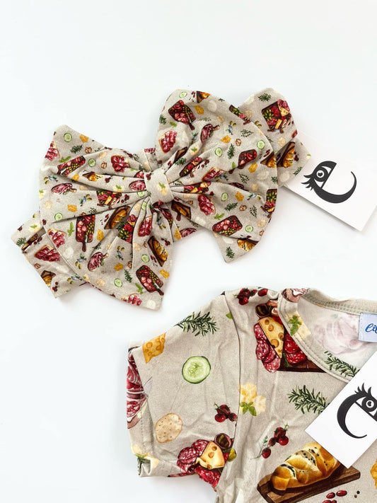 Char-CUTE-erie Bow
