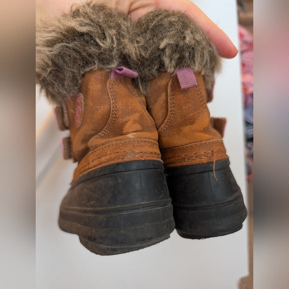 Joe Fresh Kids' Tan and Black Boots with Pink Accents | 9 Toddler