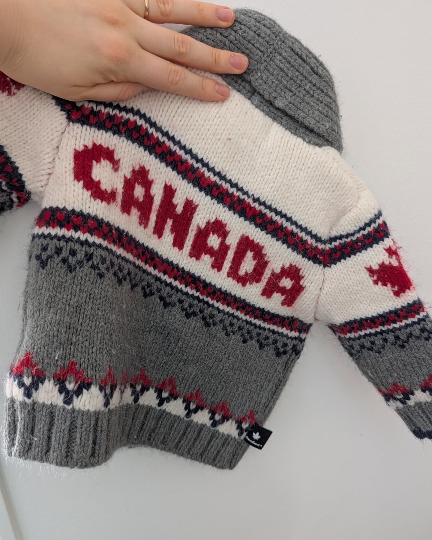 Canadiana "Canada" Knit Cardigan 6-12m