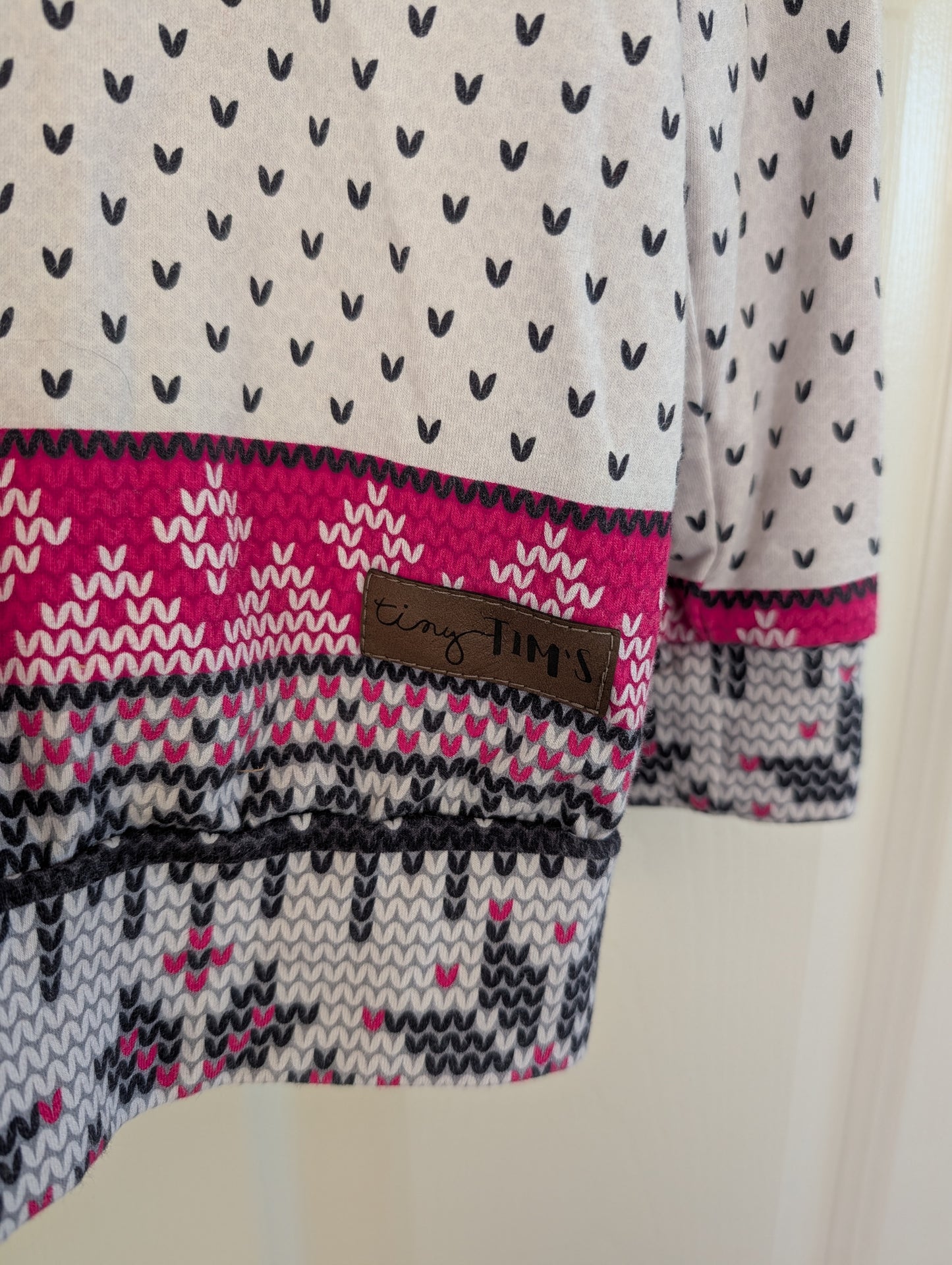 Tiny Tims Snowflake Hoodie 4/5