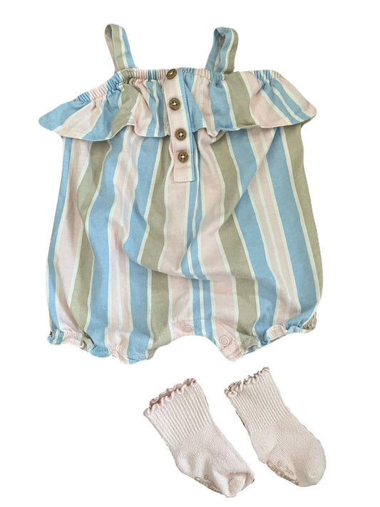 Carters Romper & Socks 0-3m